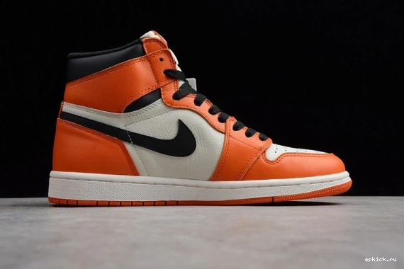 Cheap EP Shattered Backboard” Air 1 Retro 555088-113 “Reverse High Jordan OG 555088-113 0310